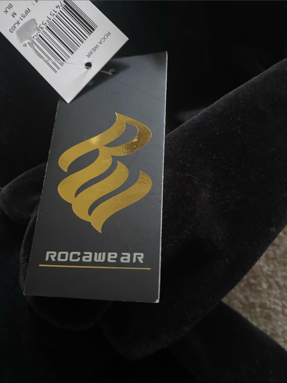 Rocawear NWT medium Y2K NWT velour hoodie - Picture 10 of 10